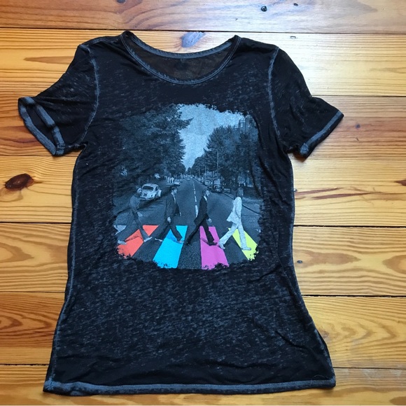 The Beatles Black Sheer Abbey Road Band Tee, EUC, S - Picture 1 of 10